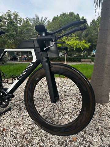 Używany Canyon Speedmax CF SLX 9.0 SL 2018 2018 Road & Gravel — zdjęcie 16 z 21