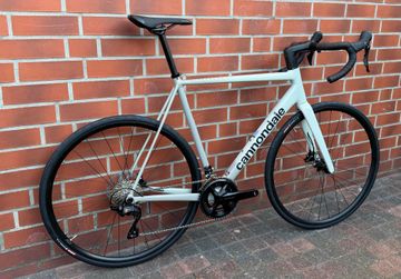 Used Cannondale CAAD14 3 2026 2026 Road & Gravel, White — image 3 of 8