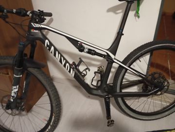 Tweedehands Canyon LUX SRAM GX Eagle AXS 2021 Mountainbike — afbeelding 2 van 8