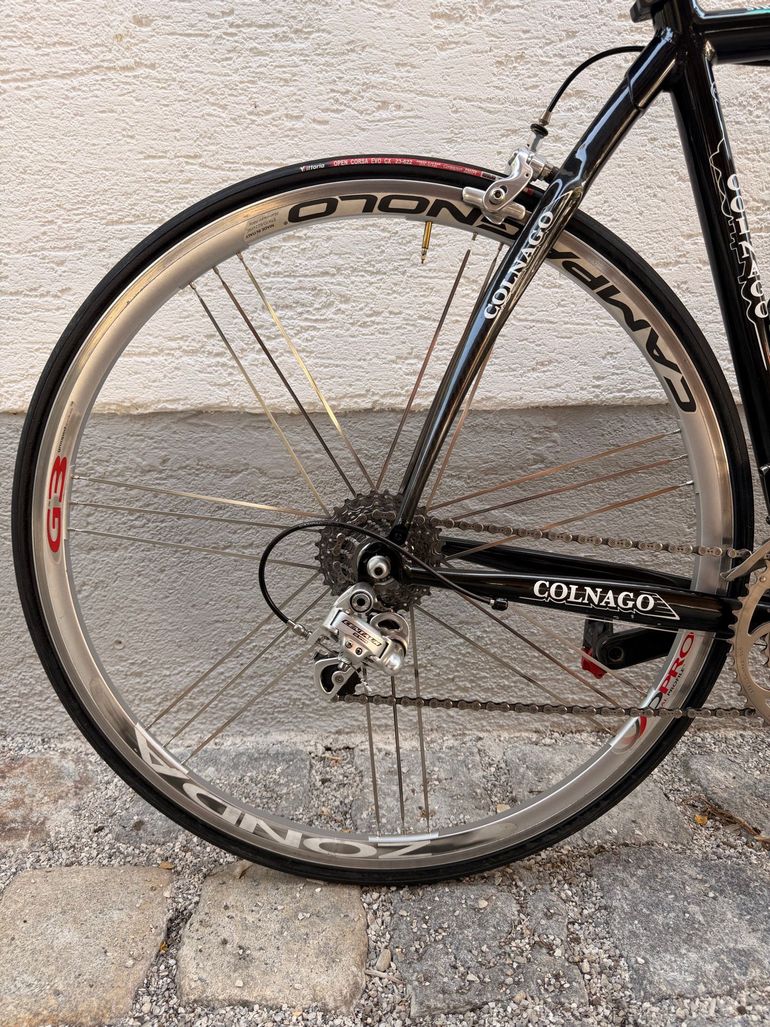 Colnago Custom Campagnolo Centaur 2006 Road & Gravel usato, Nero — immagine 3 di 3