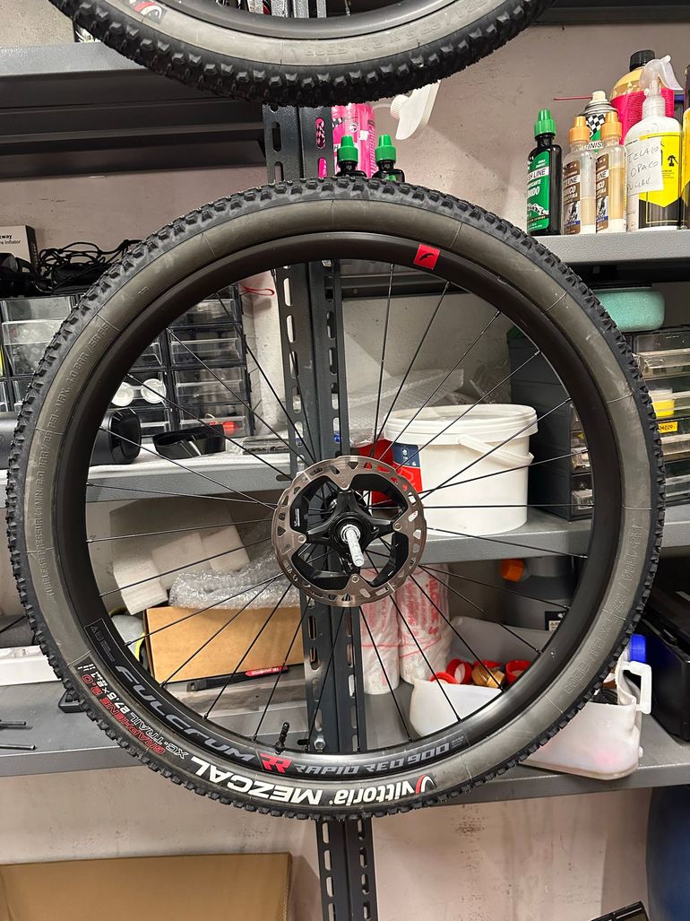 Brugt 3T Exploro Shimano GRX Di2 2024 Road & Gravel — billede 9 af 14
