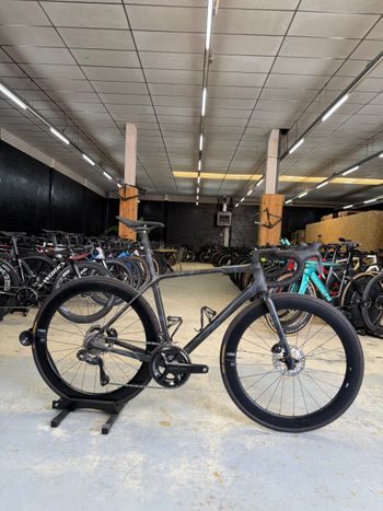 Używany Giant TCR SL Di2 2024 2024 Road & Gravel