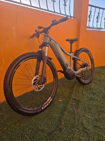 Used Liv Tempt E+ 3 2023 2023 Mountainbike, Green, 27.5, 29 — image 6 of 6