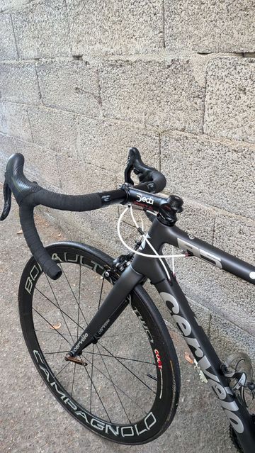 Used Cervélo R5 Campagnolo Super Record 2018 Road & Gravel, Black — image 3 of 3