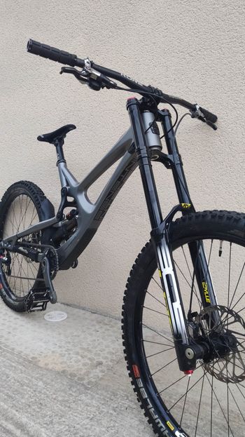 Brugt Intense M16c SRAM X01 DH 2020 MTB