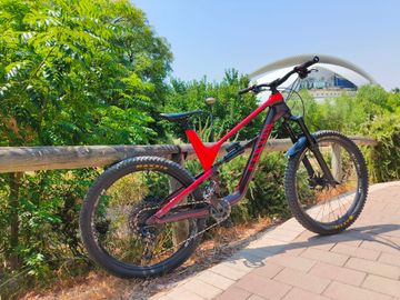 Tweedehands Canyon Spectral CF 7.0 2019 2019 Mountainbike — afbeelding 2 van 5