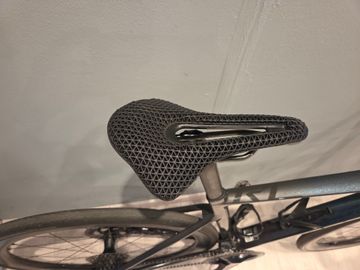 Käytetty Scott Addict RC Pro 2023 2023 Road & Gravel — kuva 6 / 6