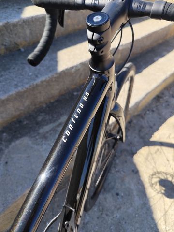 Used Giant Contend Shimano 105 2024 Road & Gravel, Black — image 4 of 6