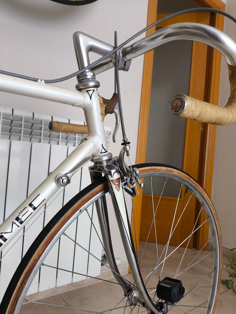 Used Somec Custom Campagnolo Super Record 1979 Road & Gravel, White — image 4 of 9
