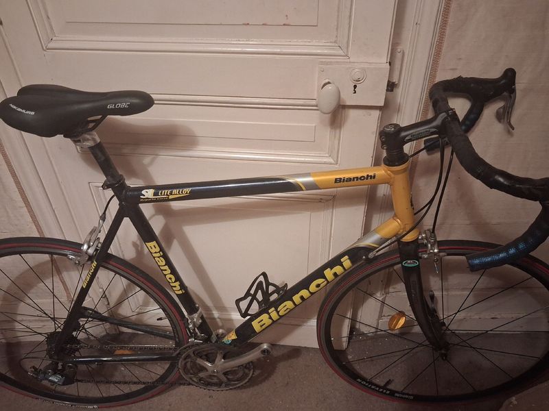 Used Bianchi Custom Shimano 105 2000 Road & Gravel