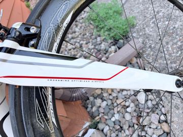Used Specialized Shiv Shimano Dura Ace 2013 Road & Gravel, White — image 13 of 18