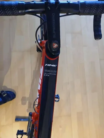 Time Alp'd Huez 01 Ultegra DI2 2023 Road & Gravel usato