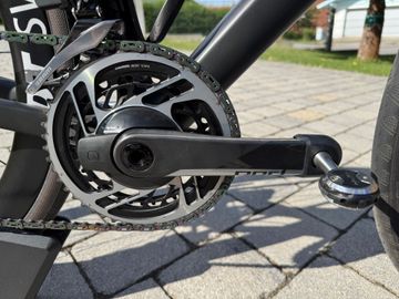 Gebrauchtes Canyon Ultimate CFR Disc eTap 2022 2022 Road & Gravel, Schwarz — Bild 8 von 10