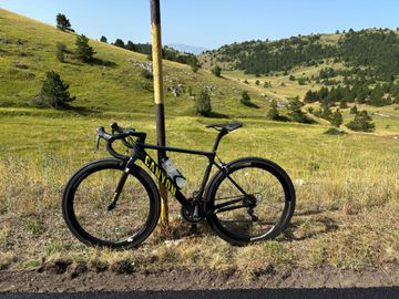 Gebrauchtes Canyon Ultimate CF SLX 9.0 2019 2019 Road & Gravel, Schwarz — Bild 2 von 9