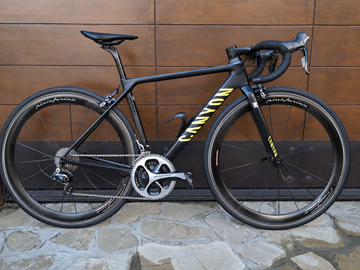 Gebrauchtes Canyon Ultimate CF SLX 9.0 2019 2019 Road & Gravel, Schwarz — Bild 3 von 9