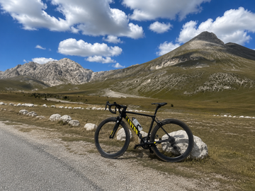 Gebrauchtes Canyon Ultimate CF SLX 9.0 2019 2019 Road & Gravel, Schwarz — Bild 7 von 9