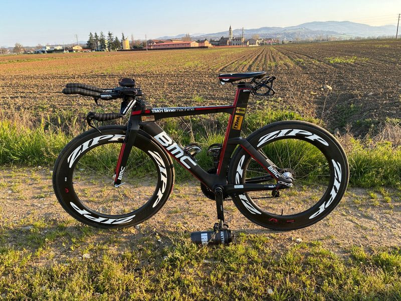 Gebrauchtes BMC Timemachine SRAM Red eTap AXS 2018 Road & Gravel, Schwarz — Bild 1 von 8
