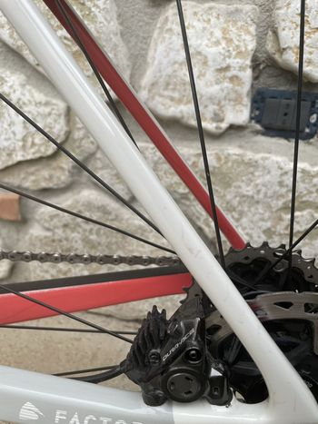 Factor Ostro Shimano Dura Ace Di2 2022 Road & Gravel usato, Grigio chiaro — immagine 21 di 25