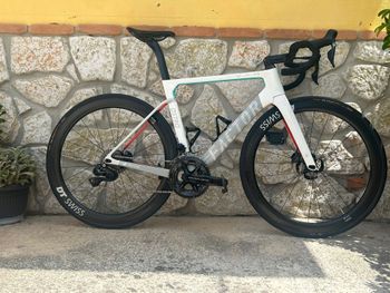 Factor Ostro Shimano Dura Ace Di2 2022 Road & Gravel usato, Grigio chiaro — immagine 14 di 17
