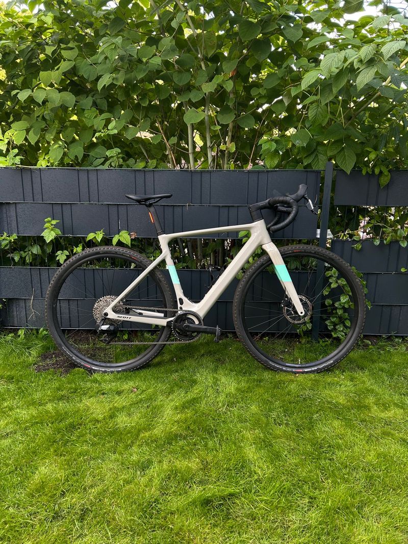 Used Scott Solace SRAM Apex 2024 Road & Gravel