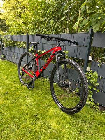 Brugt Trek Procaliber Shimano Deore 2023 2023 Mountainbike — billede 2 af 5