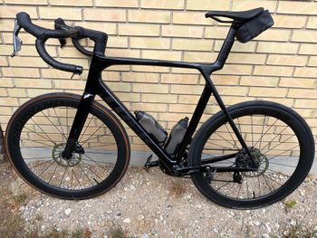 Trek Madone SL 6 AXS Gen 8 2026 2026 Road & Gravel d'occasion