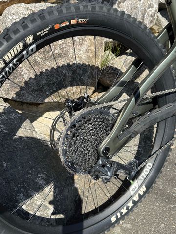 Gebrauchtes Pivot FIREBIRD Pro X01 2024 2024 Mountainbike, Hellgrau, 29 — Bild 3 von 8