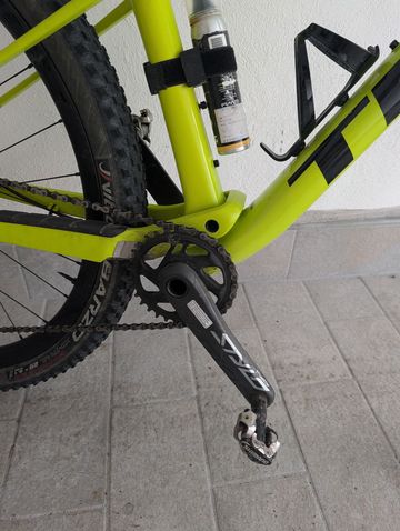 Used Trek Supercaliber 9.8 2020 2020 Mountainbike, Green, 29 — image 5 of 6