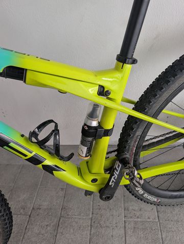 Used Trek Supercaliber 9.8 2020 2020 Mountainbike, Green, 29 — image 4 of 6