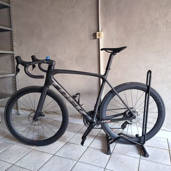 Used Trek Émonda SLR 6 eTap 2022 2022 Road & Gravel