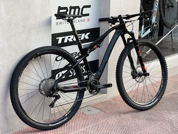 Used Orbea OIZ M50 2018 2018 Mountainbike, Black, 27.5, 29 — image 1 of 18