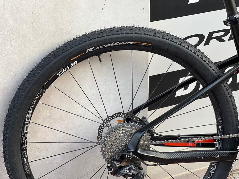 Orbea OIZ M50 2018 2018 Mountainbike usato, Nero — immagine 7 di 18