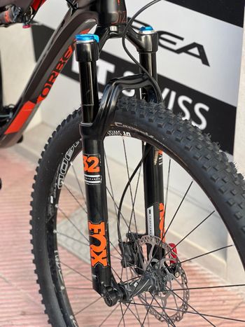 Orbea OIZ M50 2018 2018 Mountainbike usato, Nero — immagine 17 di 18