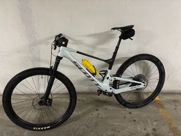 Używany Scott Spark RC Team Issue 2025 2025 Mountainbike — zdjęcie 2 z 3