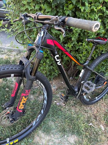 Używany Liv Custom Shimano SLX 2019 Mountainbike — zdjęcie 5 z 8