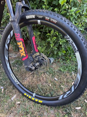 Używany Liv Custom Shimano SLX 2019 Mountainbike — zdjęcie 4 z 8