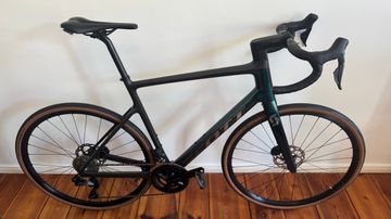 Used Scott Addict 20 2024 2024 Road & Gravel, Green — image 2 of 10