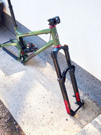 Used Stanton Switch9er Frameset 2021 Mountainbike, Green — image 11 of 12