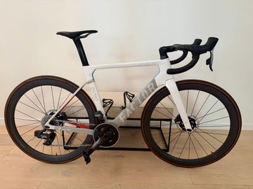 Used Factor OSTRO VAM SRAM Force ETap AXS W/ Power Meter 2021 2021 Road & Gravel