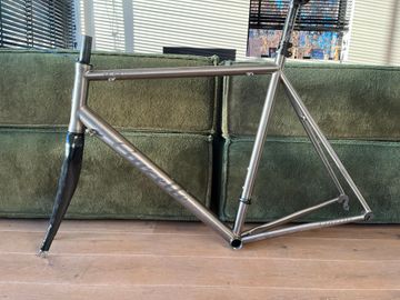 Gazelle Custom Frameset 2016 Road & Gravel d'occasion