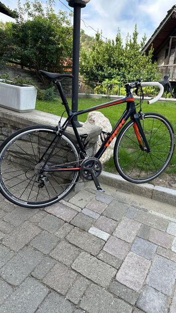 Trek Émonda SL 6 Pro 2017 2017 Road & Gravel usato