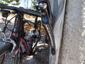 Used Fuji Supreme SRAM Red 2019 Road & Gravel, Black — image 6 of 11