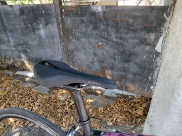 Used Fuji Supreme SRAM Red 2019 Road & Gravel, Black — image 2 of 11