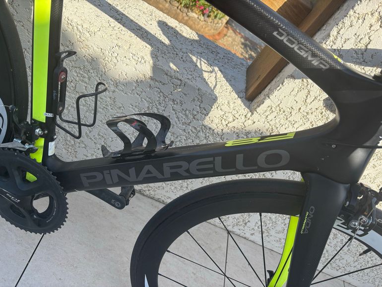 Gebrauchtes Pinarello Dogma Shimano 105 2018 Road & Gravel, Schwarz — Bild 9 von 12