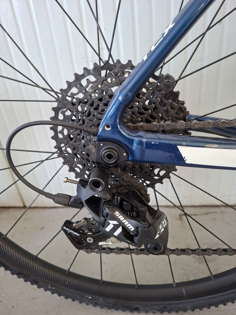 Brugt Giant TCX SLR 2 2020 2020 Road & Gravel — billede 3 af 4