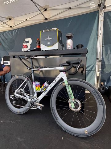Used Basso Diamante SRAM Red eTap AXS 2026 Road & Gravel, White — image 2 of 3