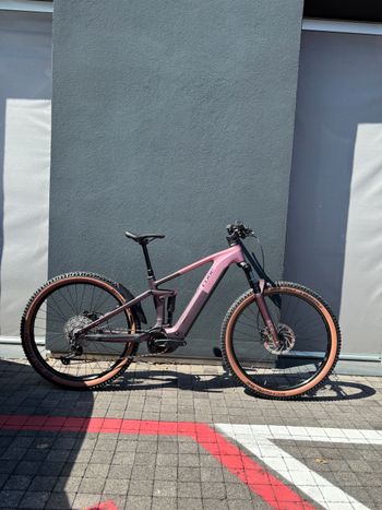 CUBE Stereo hybrid Shimano Deore XT 2026 MTB d'occasion