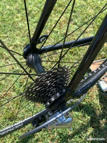 Used Colnago Extreme C - Une légende italienne, destinée à un passioné 2005 Road & Gravel, Black — image 4 of 9