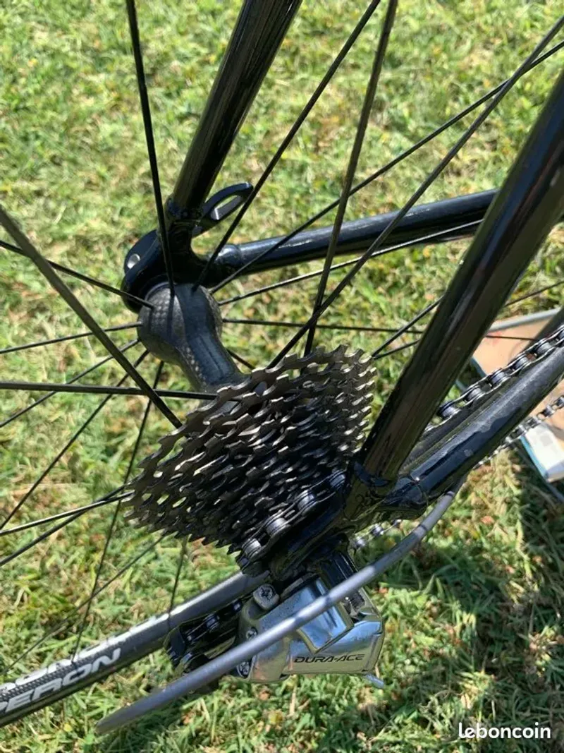 Used Colnago Extreme C - Une légende italienne, destinée à un passioné 2005 Road & Gravel, Black — image 4 of 9