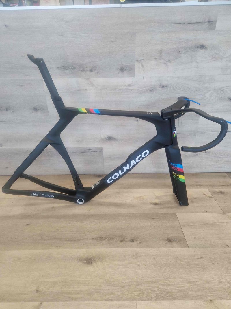 Colnago FRAME COLNAGO Y1RS COLORE YSBC Frameset 2026 Road & Gravel usato